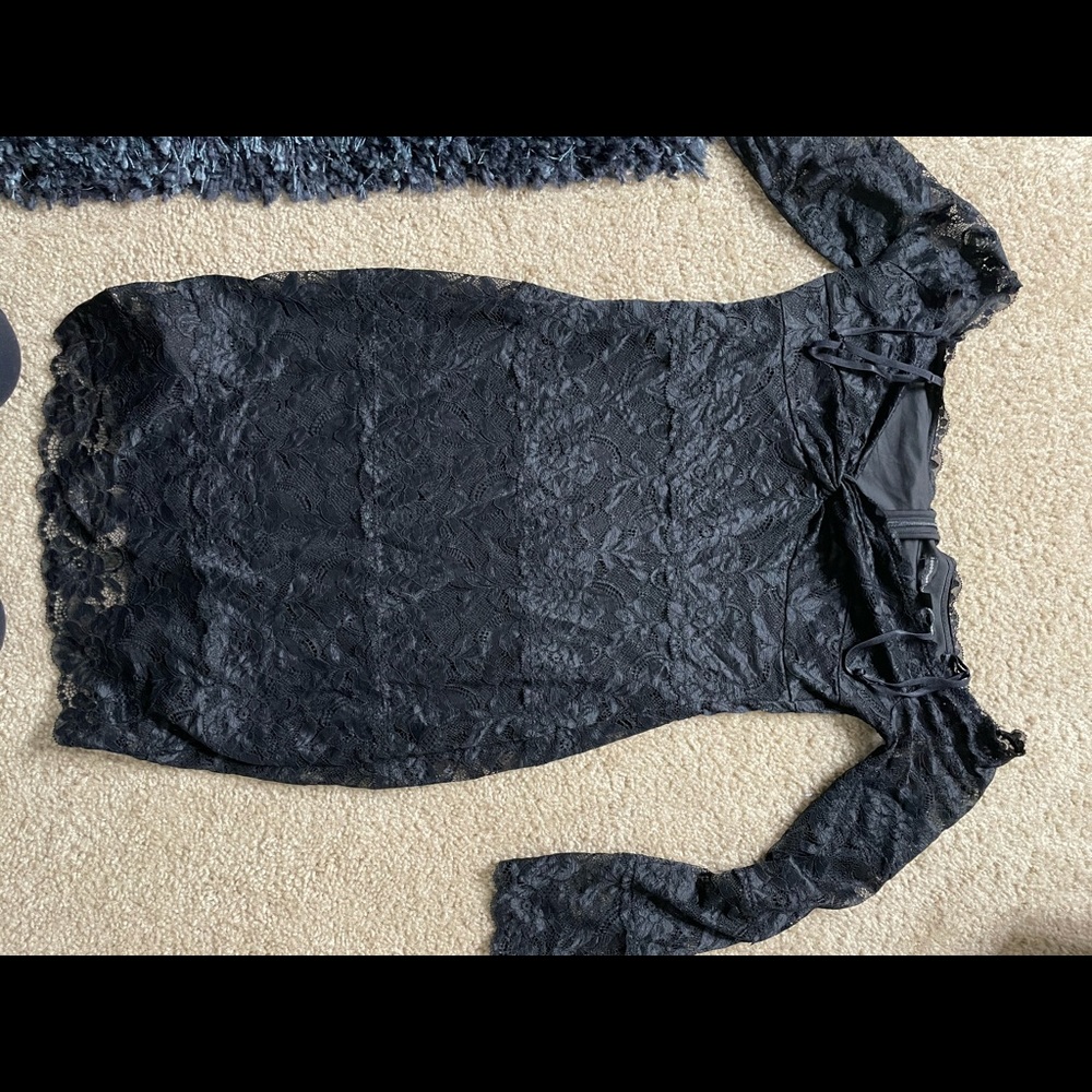 Black guess lace dress